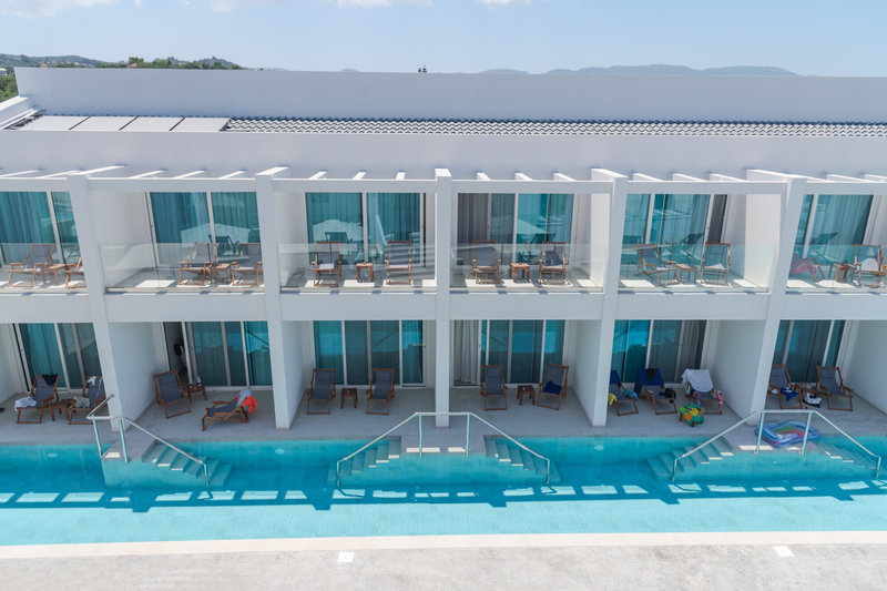 Mirage Bleu Hotel 12