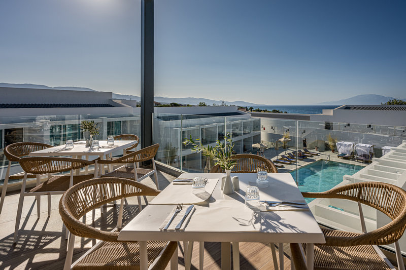 Mirage Bleu Hotel 14