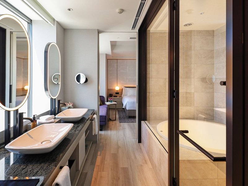 Centara Grand Hotel Osaka 41