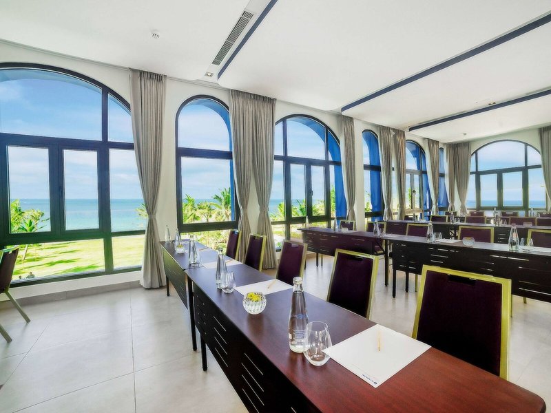 Wyndham Hoi An Royal Beachfront Resort & Villas 25