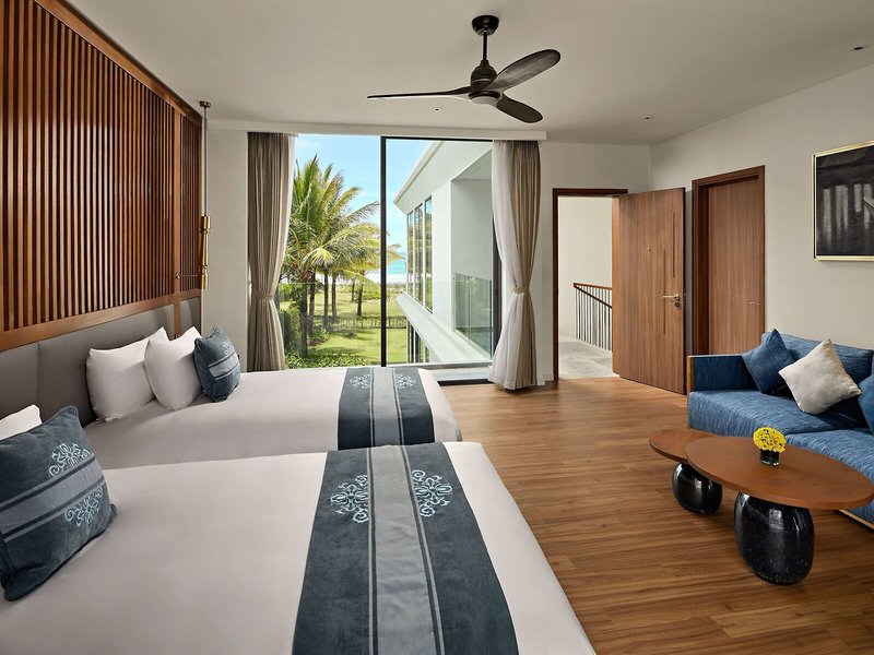 Wyndham Hoi An Royal Beachfront Resort & Villas 32