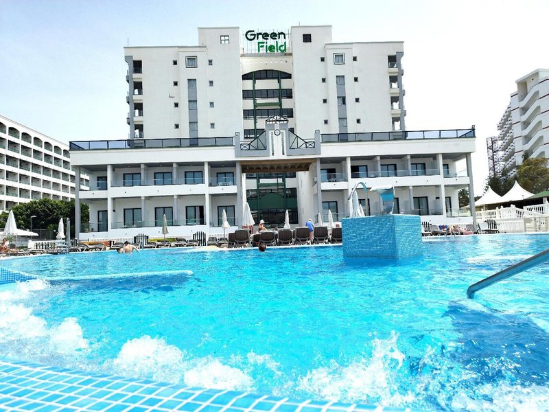 Aparthotel Green Field 7