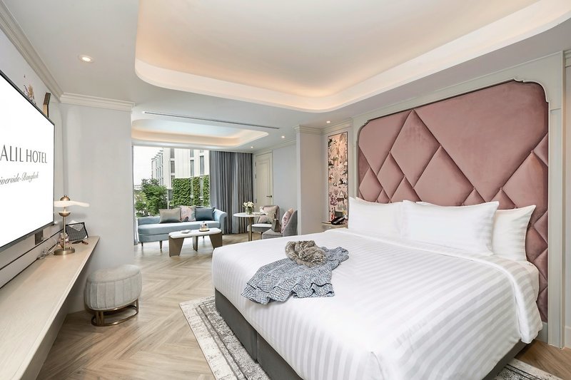 The Salil Hotel Riverside Bangkok 21
