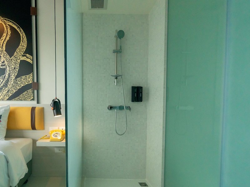 Socialtel Koh Samui Chaweng 18