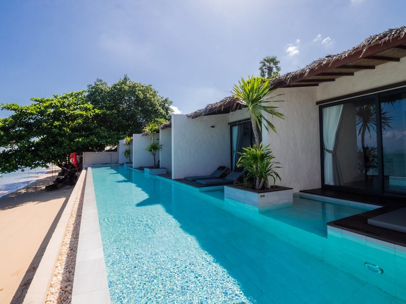 The Flow Samui Beach Resort 15