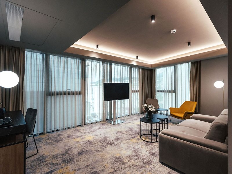 City Hotel Dubrovnik 8