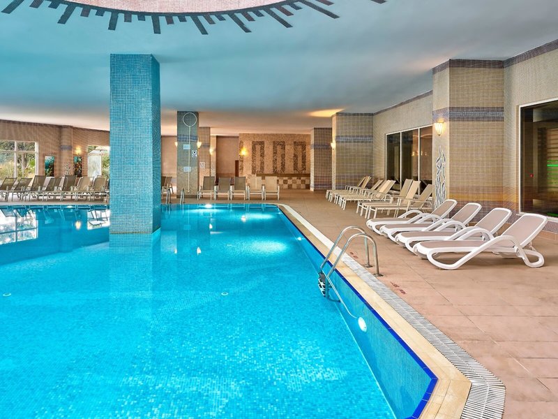 SunConnect Sea World Resort & Spa 14