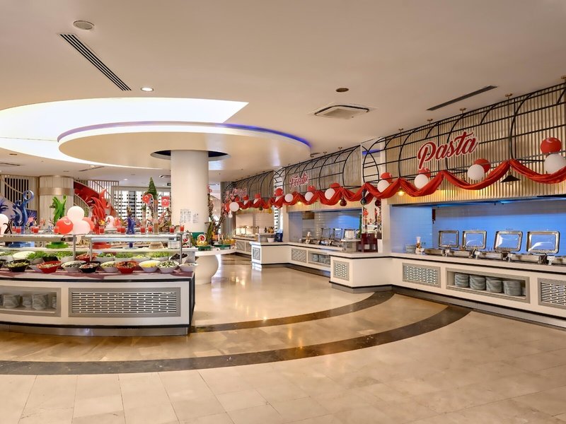 SunConnect Sea World Resort & Spa 25