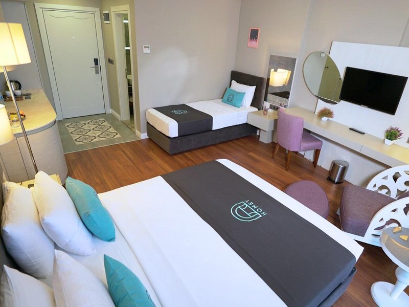 Homey AirPort Hotel 42