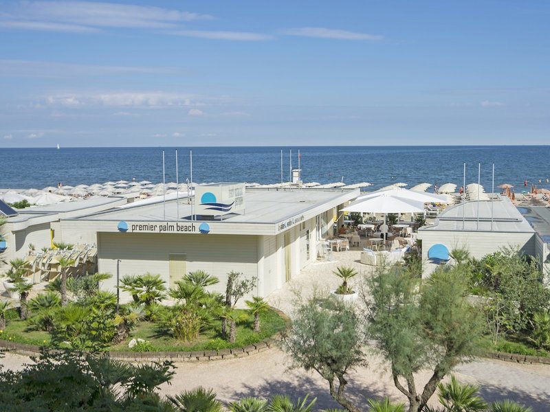 Premier & Suites 7