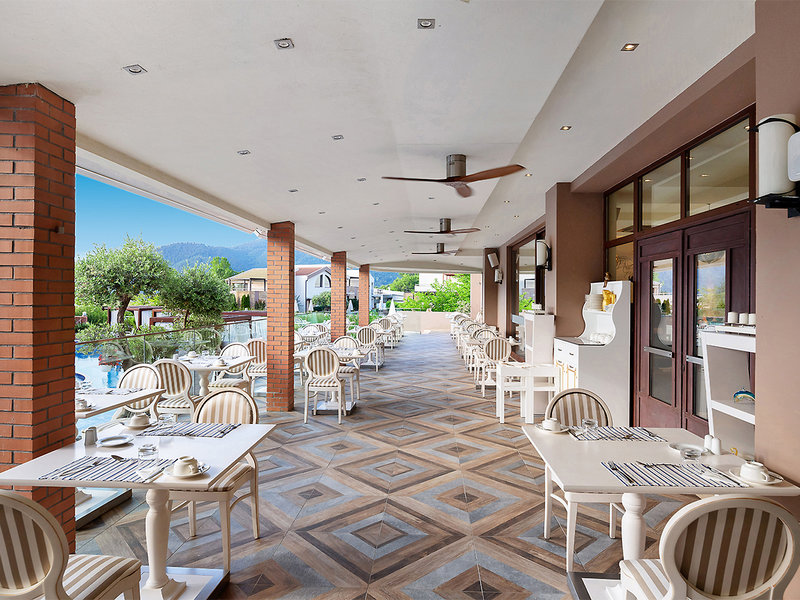 Alexandra Golden Boutique Hotel 6