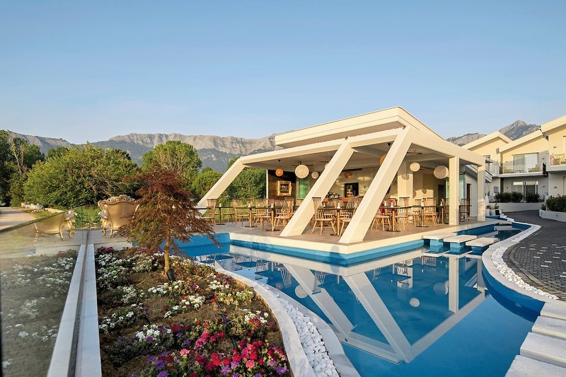 Alexandra Golden Boutique Hotel 3