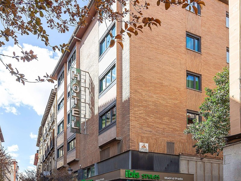 ibis styles Madrid Prado