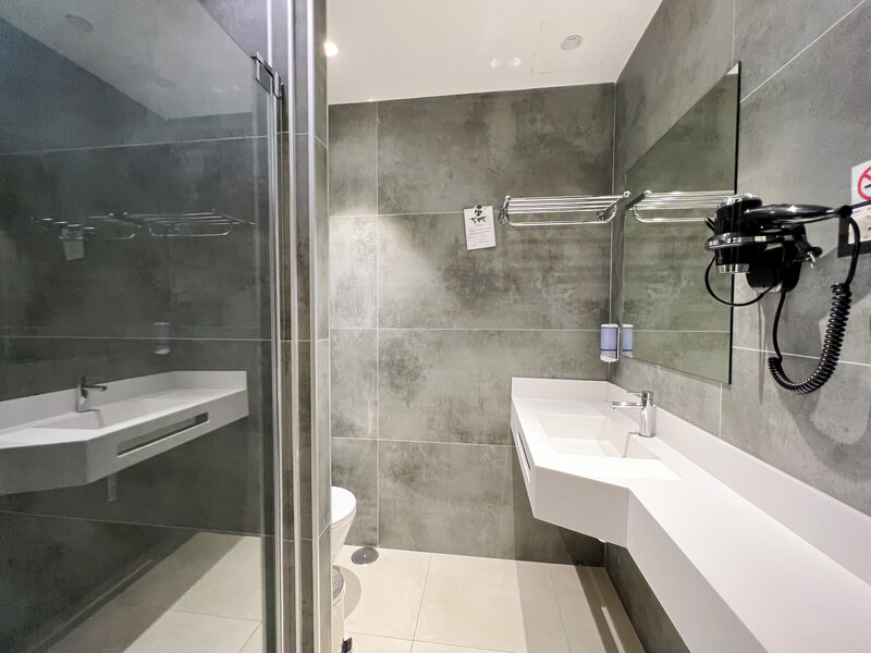 Hotel MG Poniente 5
