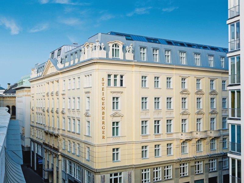 Steigenberger Herrenhof 3