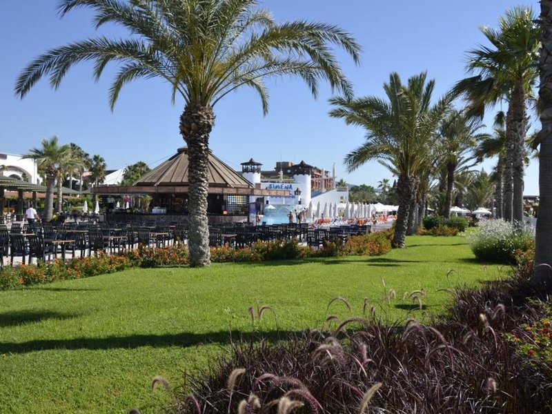 Simena Sun Club 5