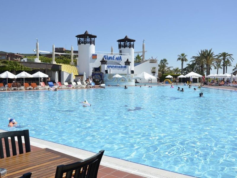 Simena Sun Club 15