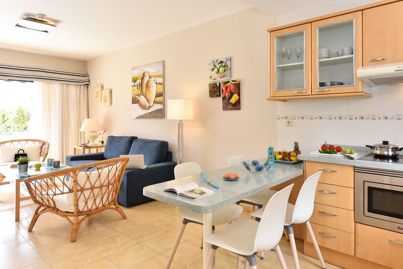 Bahia Meloneras Bungalows 18