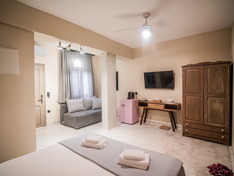Pefkon Boutique Hotel 4