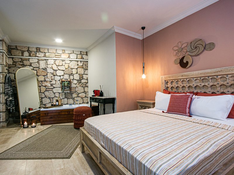 Noa's Boutique Hotel 8