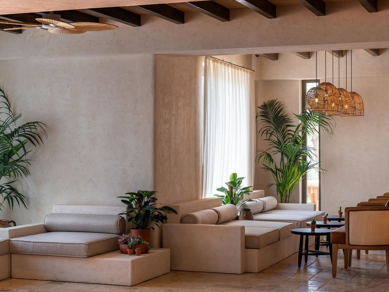 Radisson Blu Hotel, Kas 26