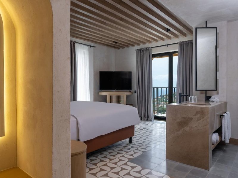 Radisson Blu Hotel, Kas 47