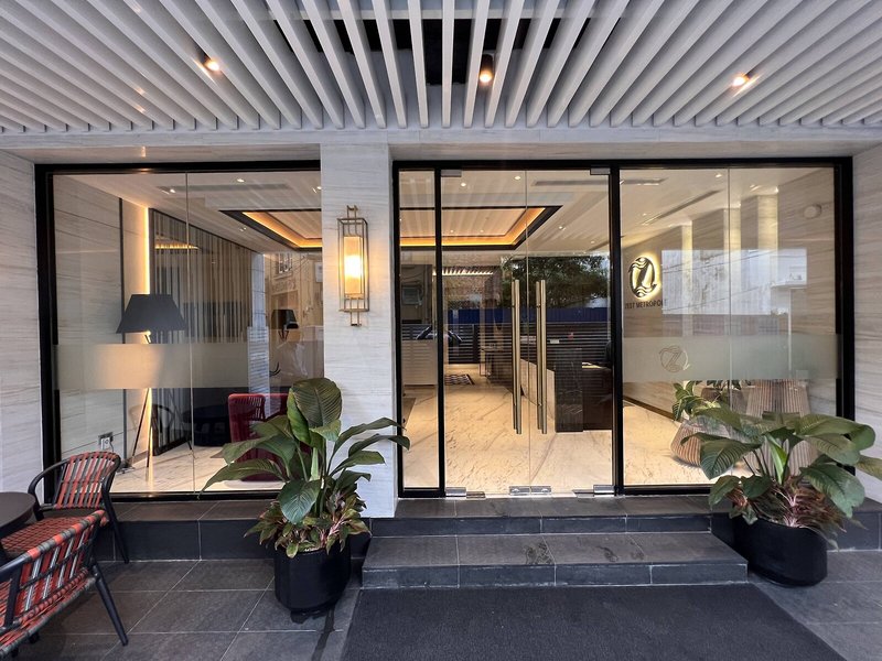 Zest Metropole 3
