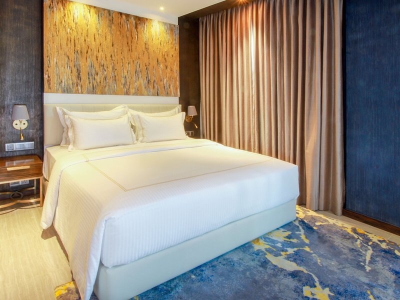 Zest Metropole 9