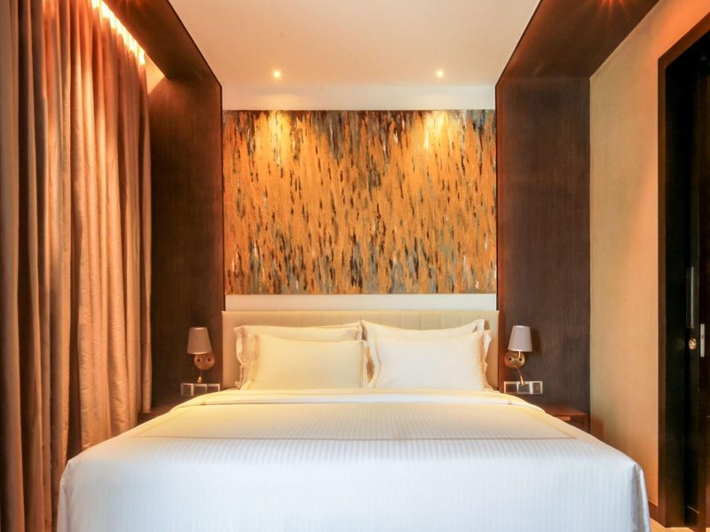 Zest Metropole 10