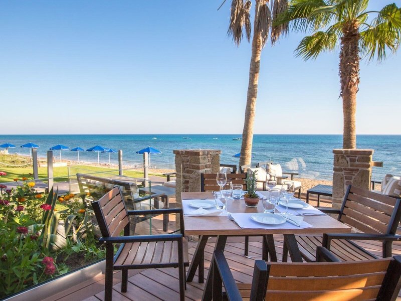 Ionion Beach Hotel Apartments & Spa 15