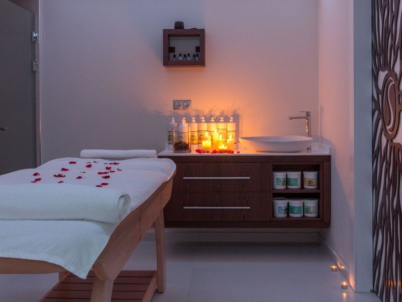 Ionion Beach Hotel Apartments & Spa 24