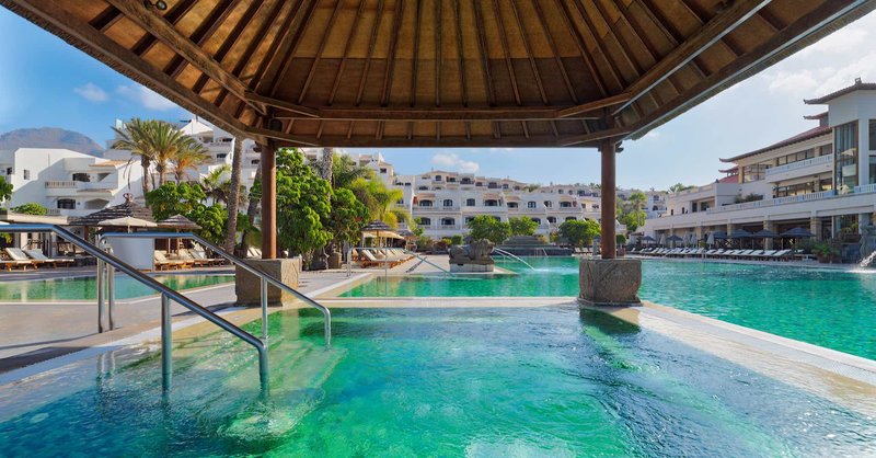 Regency Country Club 8