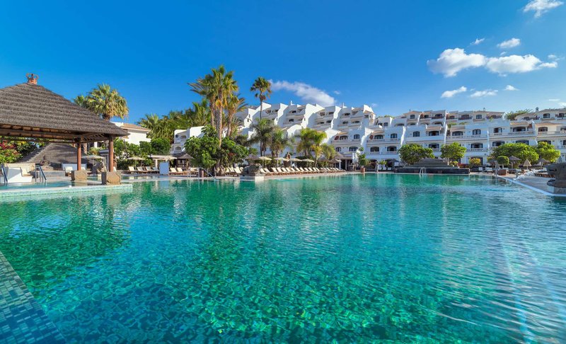 Regency Country Club 10