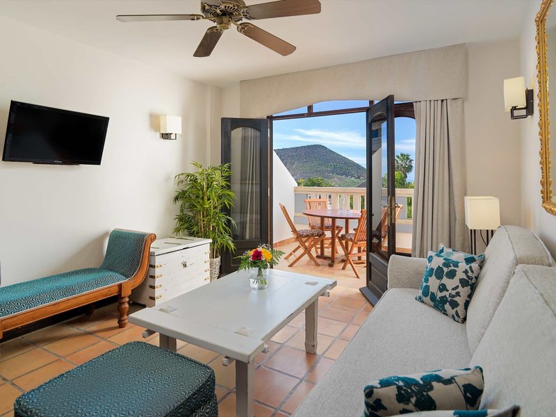 Regency Country Club 16