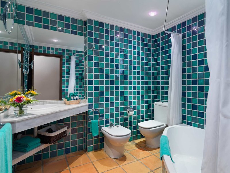 Regency Country Club 19