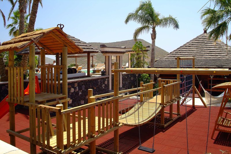 Regency Country Club 23