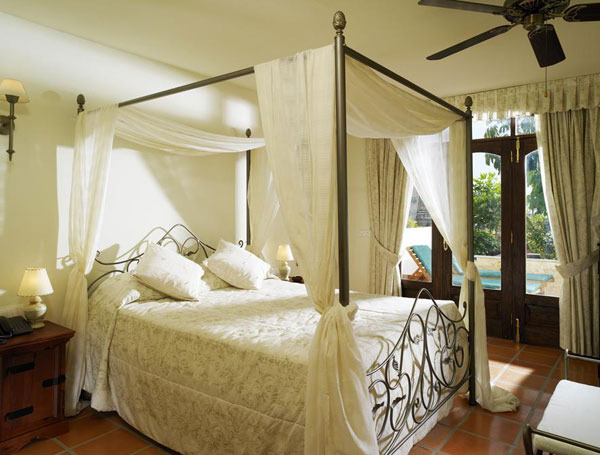 Regency Country Club 3