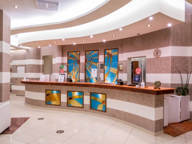Konstantinos Palace 14
