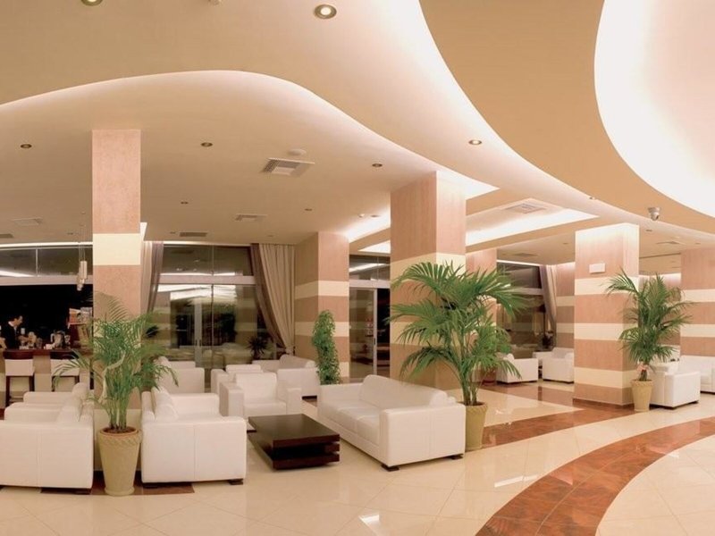 Konstantinos Palace 24