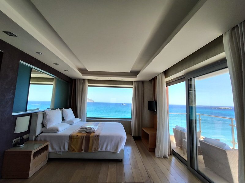 Konstantinos Palace 26