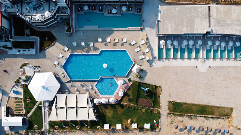 Blue Dream Palace 8