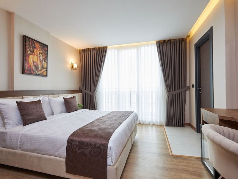 Operla Airport Hotels, Trademark Collection by Wyndham 30