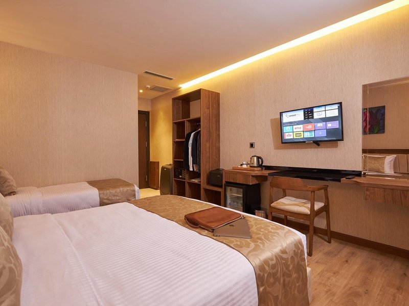 Operla Airport Hotels, Trademark Collection by Wyndham 31