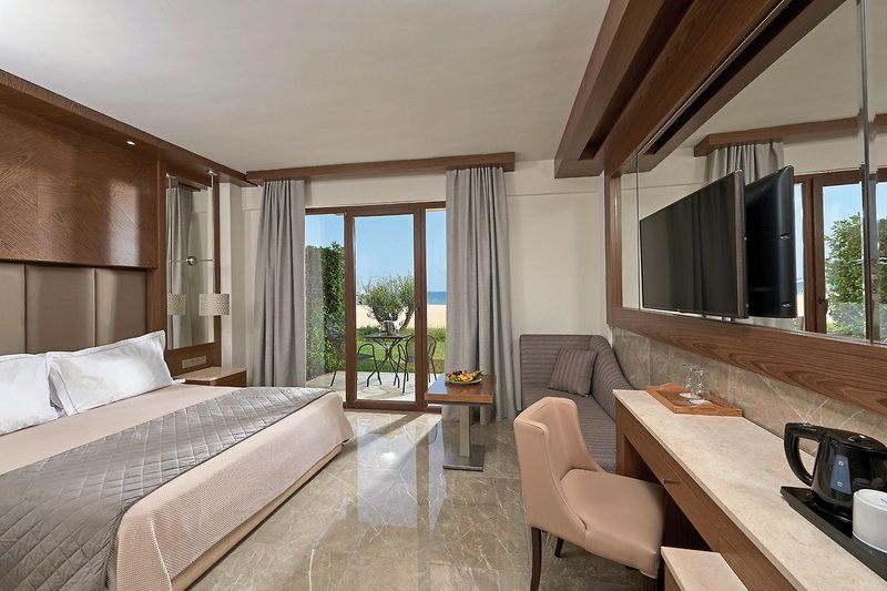 Mediterranean Village Hotel & Spa 10