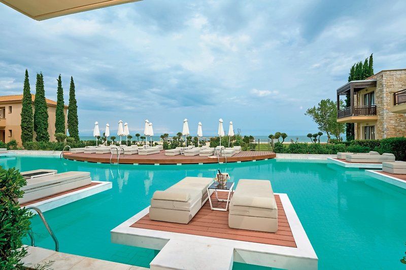 Mediterranean Village Hotel & Spa 3