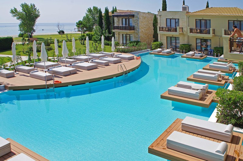 Mediterranean Village Hotel & Spa 3
