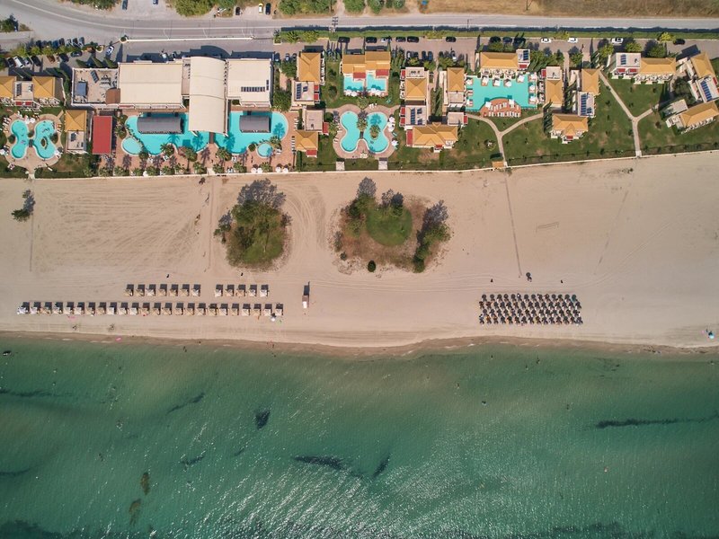 Mediterranean Village Hotel & Spa 4