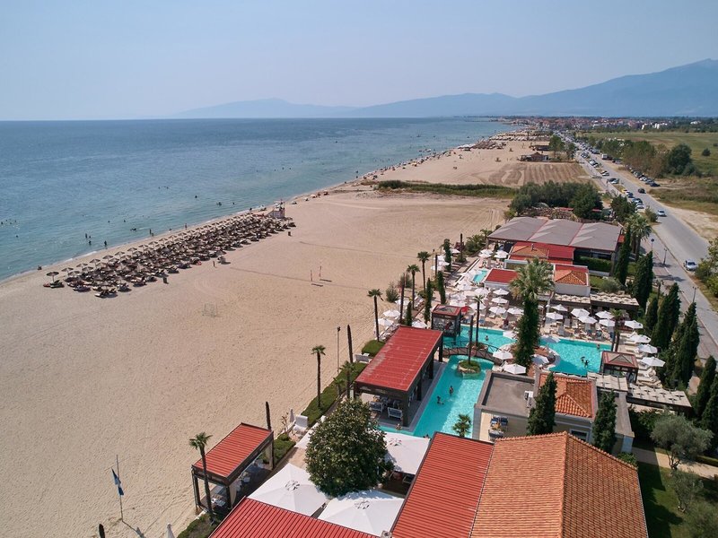 Mediterranean Village Hotel & Spa 14