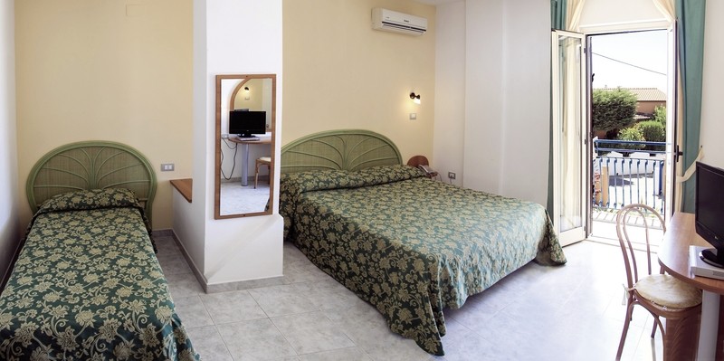 Hotel Grotticelle 4