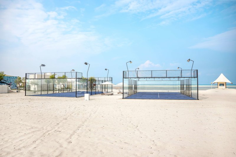 Fuwairit Kite Beach Tapestry Collection by Hilton 7
